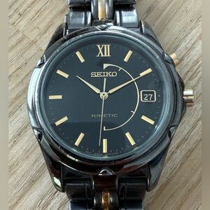Seiko Kinetic Automatic Vintage Men’s Watch Two-Tone Bracelet Case Black Dial